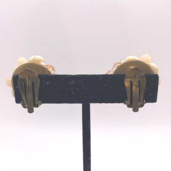 Western Germany Signed Vintage Baby Tooth Bead Style Cluster Clip-on Earrings - Picture 5 of 12